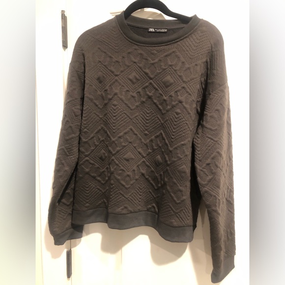 Zara sweater , dark brown , never worn , given as a present - Picture 2 of 3